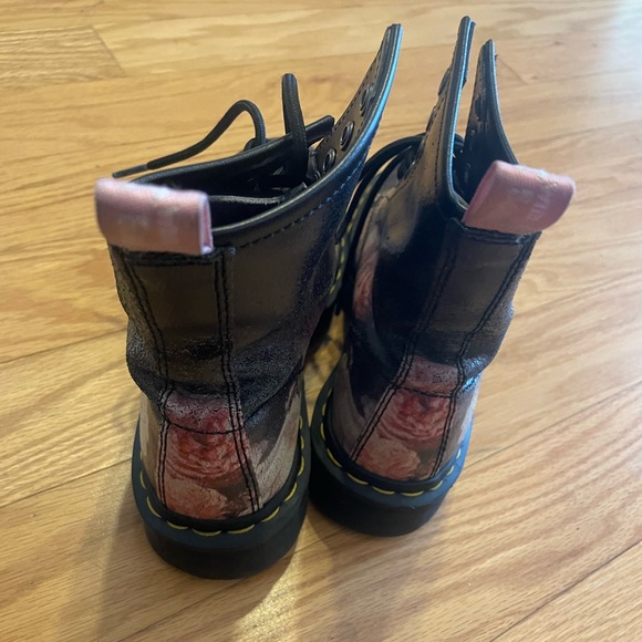 Limited Edition Doc Martens Floral 1460 power rose cristal suede - Picture 10 of 11